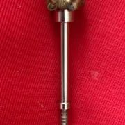 Vis de ralentie MAX pour carbu Keihin CV