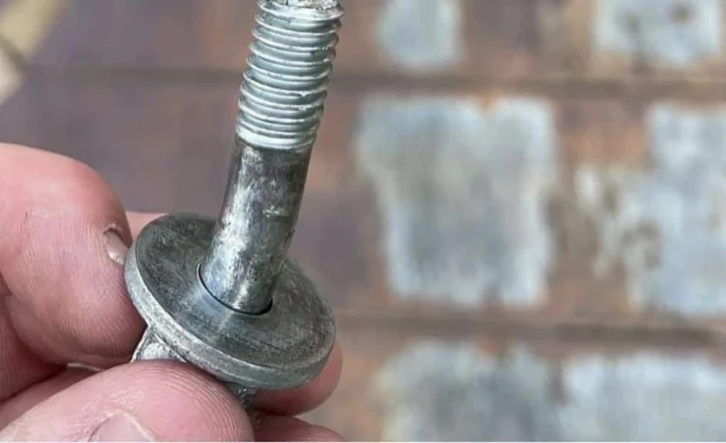 Finally no more loose pulley screws
